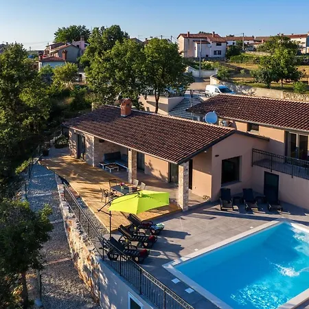 Villa Gloria